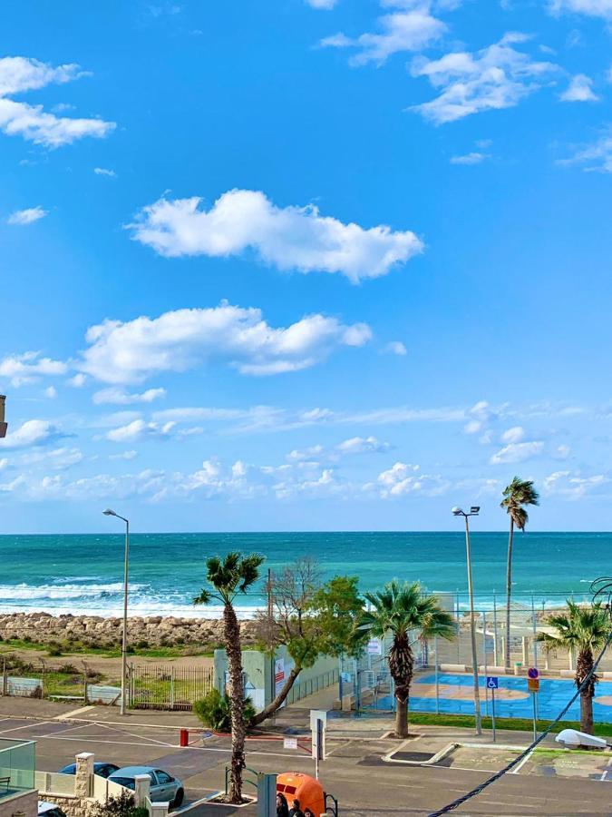 Beach Place Apartments Haifa Esterno foto