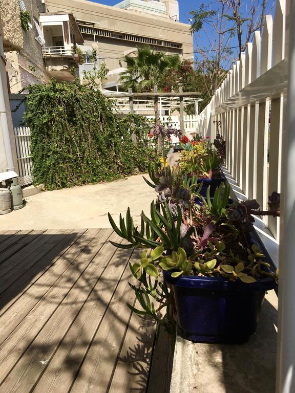Beach Place Apartments Haifa Esterno foto